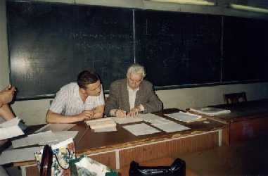 Prof.I.A.Konstantinov consults students