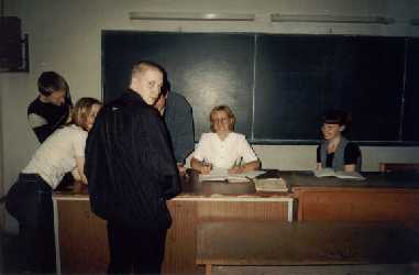 I.I.Lalina consults students
